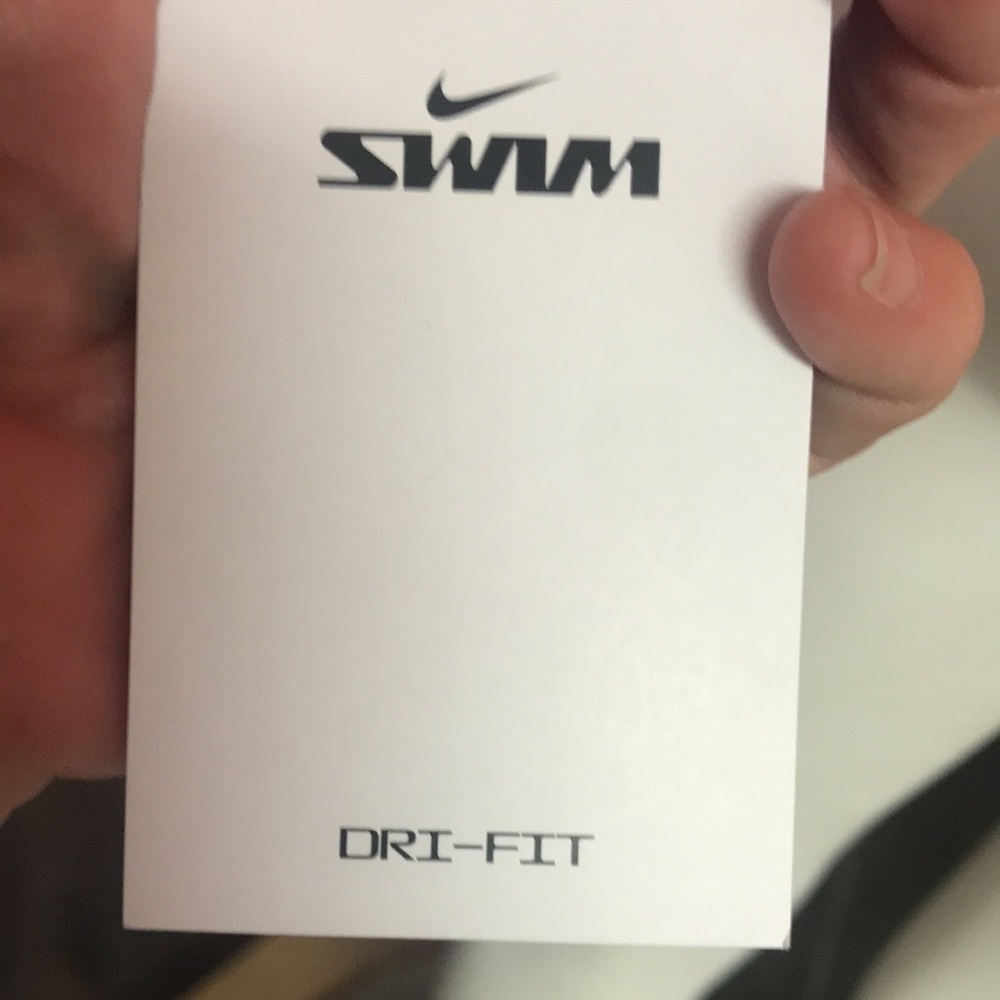 Nike Red Women's Swim Top - Picture 6 of 9